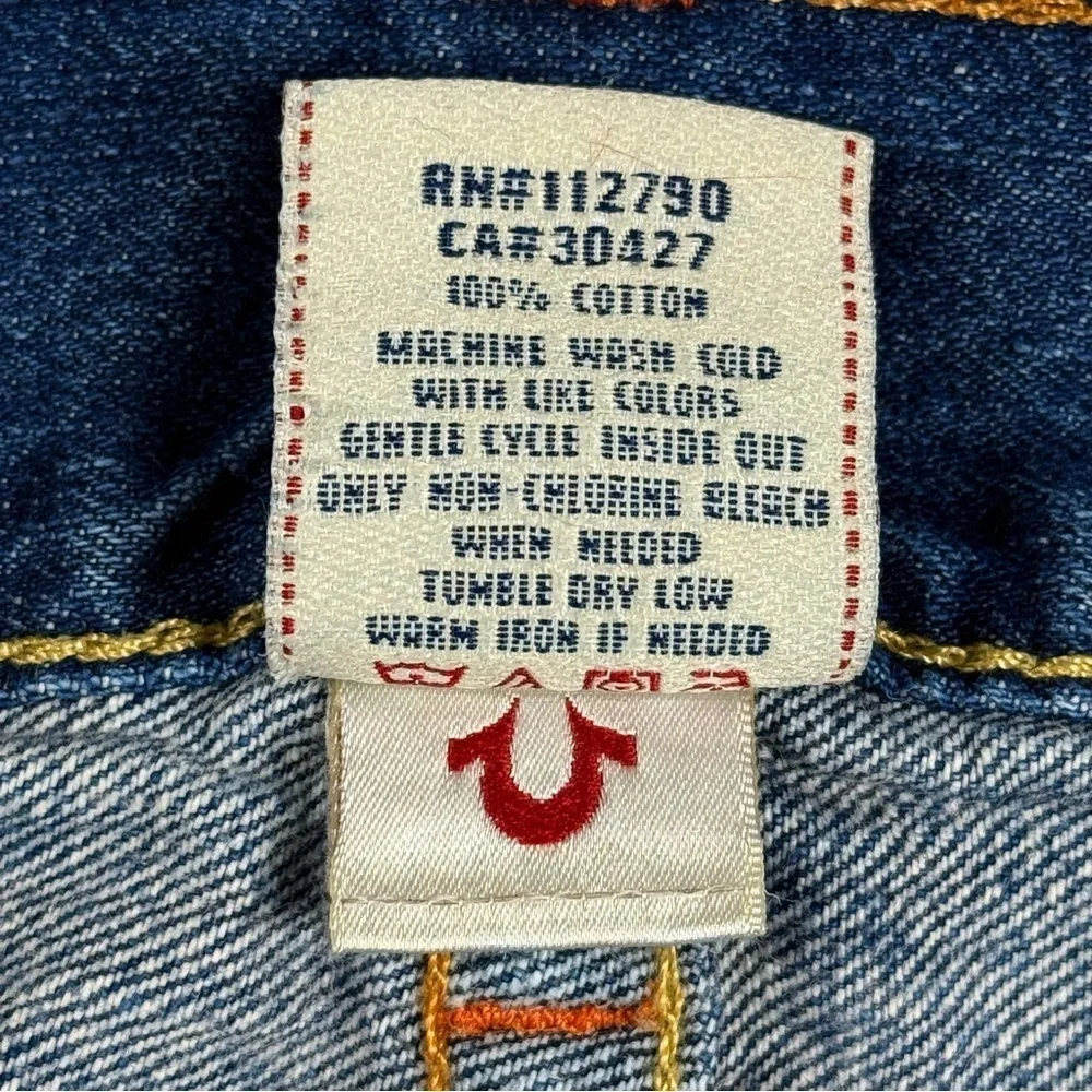 True Religion | Bobby Blue Straight Leg Jeans Slightly Distressed Style